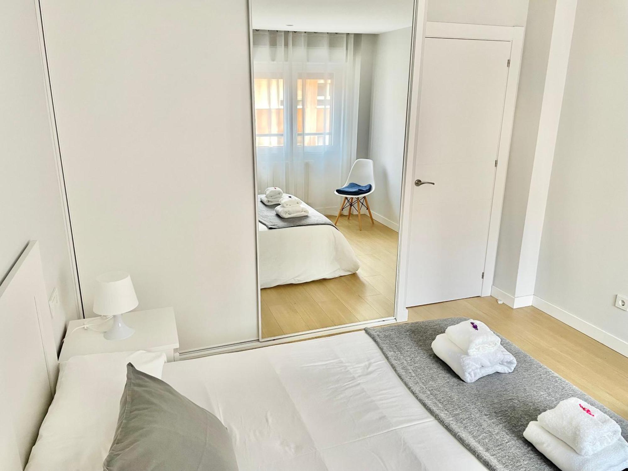 Apartamento San Lorenzo Playa. Vistas Al Mar. Gijón Extérieur photo