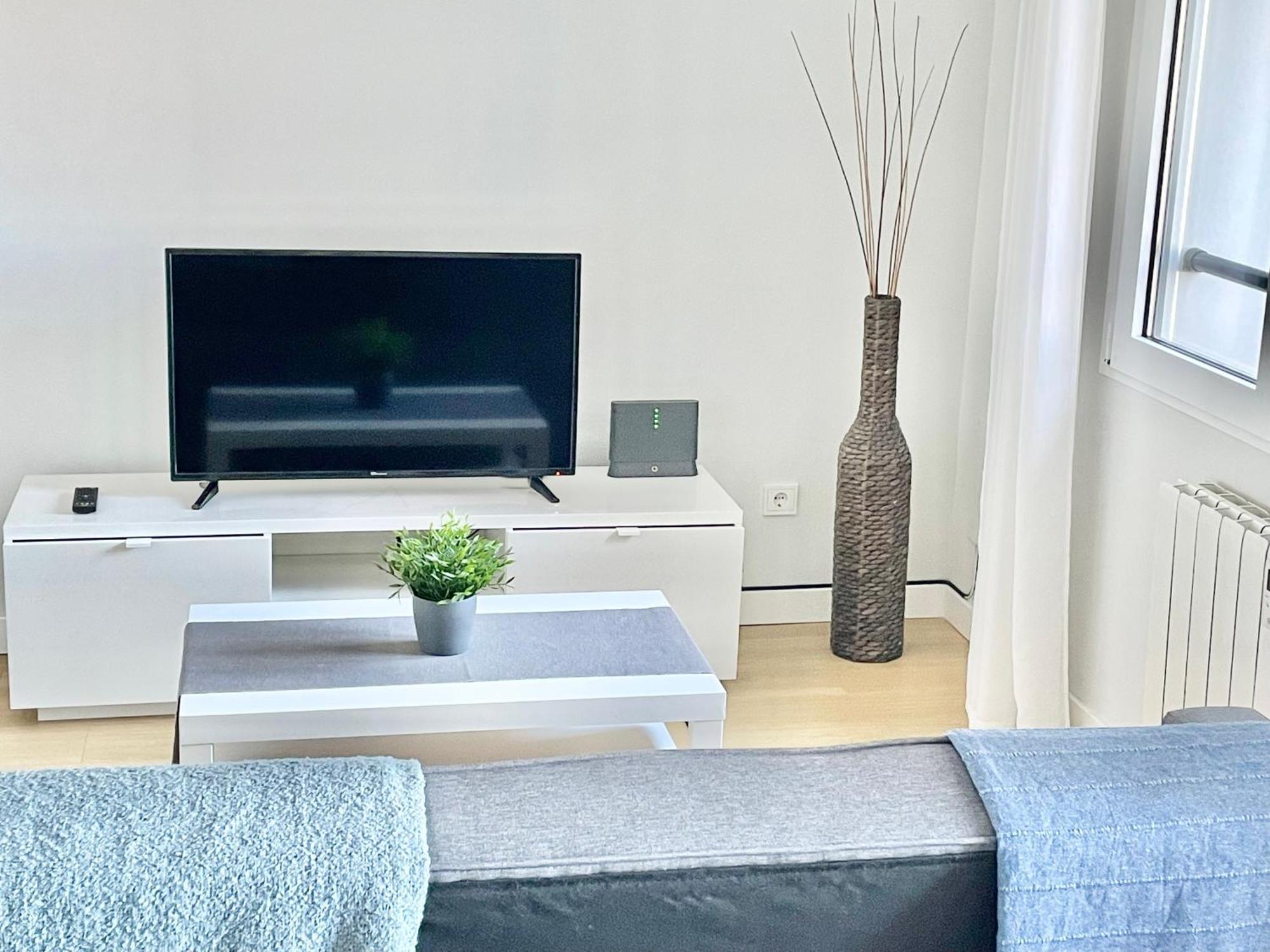 Apartamento San Lorenzo Playa. Vistas Al Mar. Gijón Extérieur photo