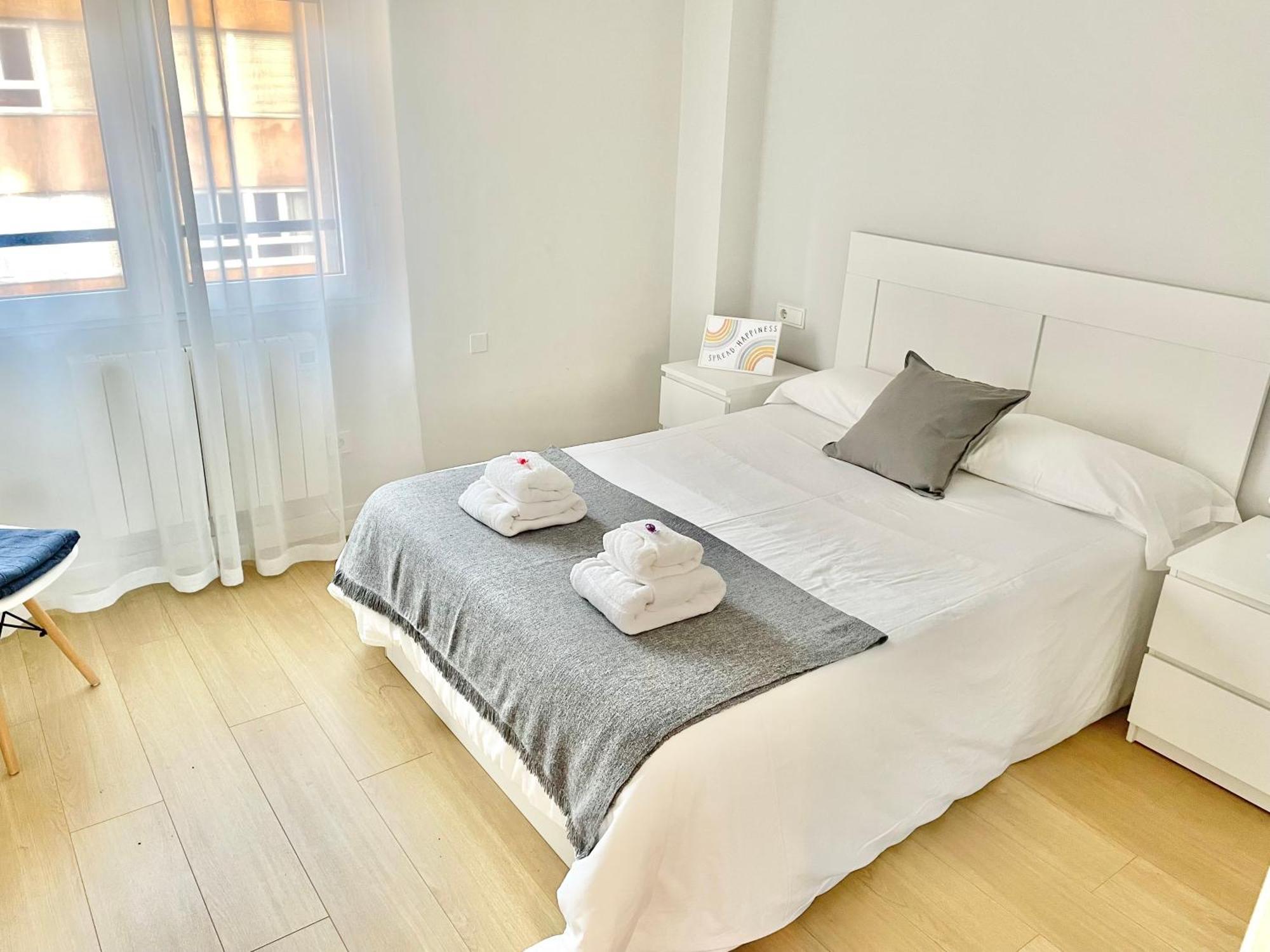Apartamento San Lorenzo Playa. Vistas Al Mar. Gijón Extérieur photo